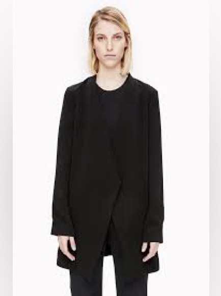 $475 Theory, The Winona Crepe Long Blazer!